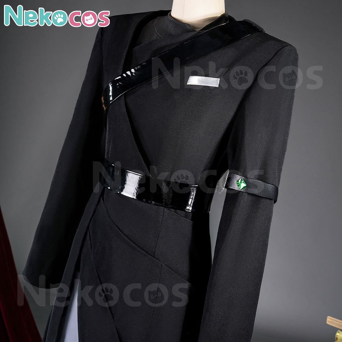 【Nekocos】Anime Cosplay Ivan Cosplay Costume | Custom-Tailor showcasing detailed black fabric and design elements.