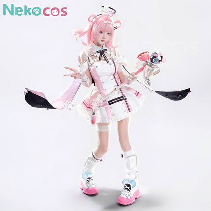 Nekocos Game Neverness to Everness Cosplay Chiz Cosplay Costume Premium Edition | Custom-Tailor in a stylish pose.