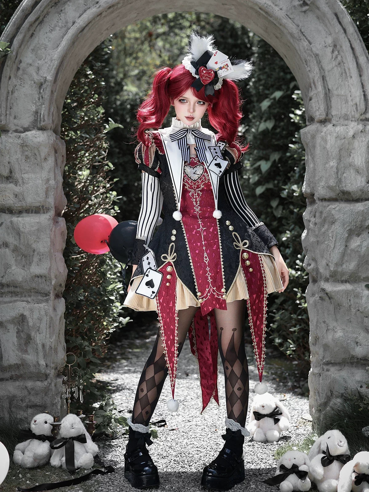 Circus Fantasy Night - Gothic Lolita Jacquard Dress, Pointed Tail Hem 3-Piece Set (OP + faux collar + a pair of detachable sleeves ) S