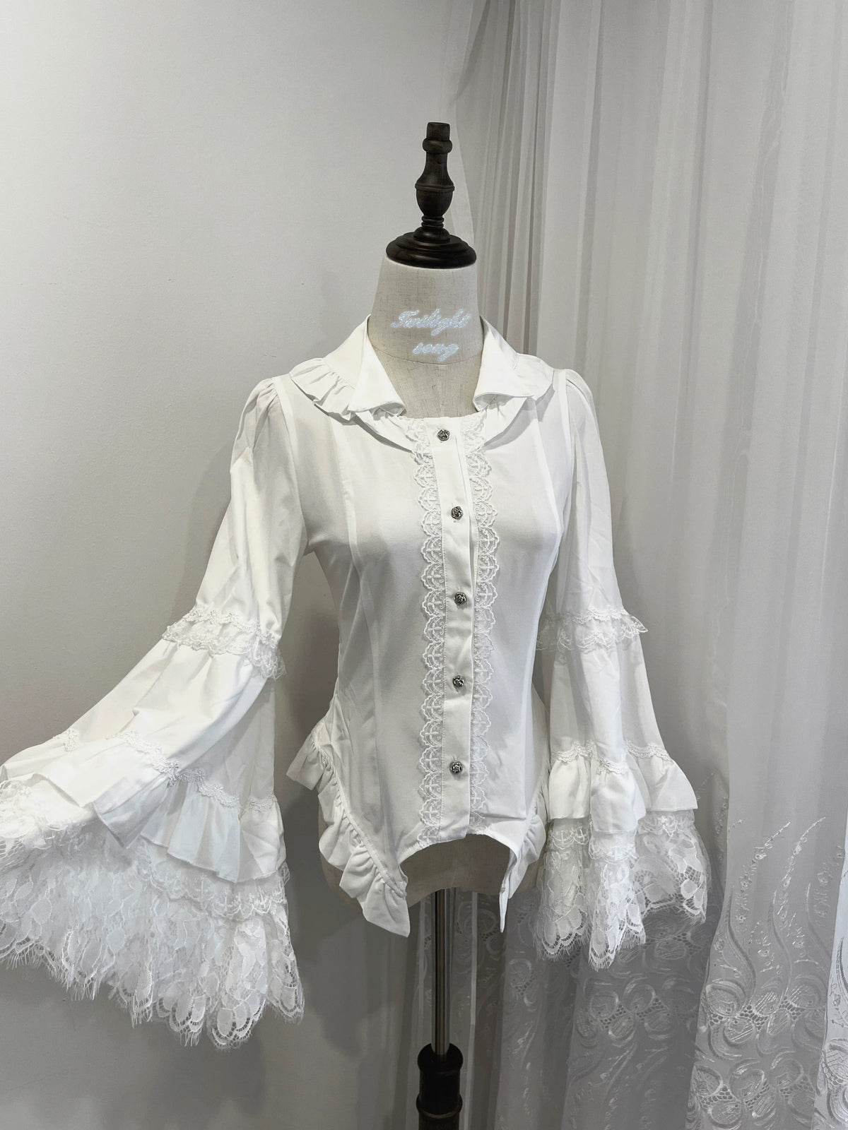 Gothic Lolita Hime Sleeve Blouse with Small Lapel White Blouse Only S